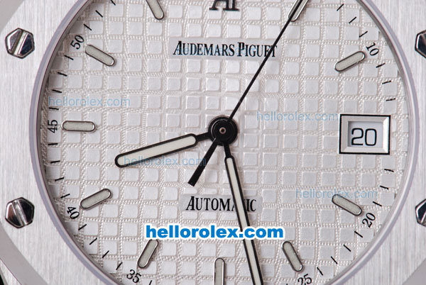 Audermars Piguet Royal Oak Classic Automatic with Silver Bezel and White Dial-ETA Case - Click Image to Close